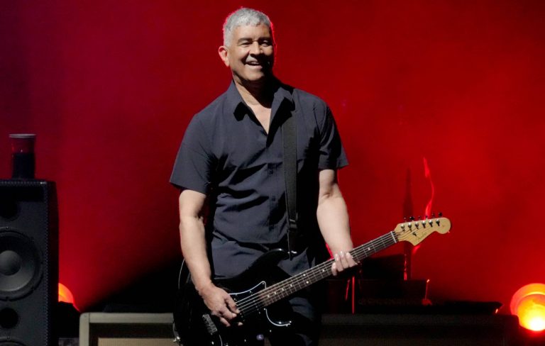 Pat Smear to sit out upcoming Foo Fighters shows due to “bizarre gardening accident”