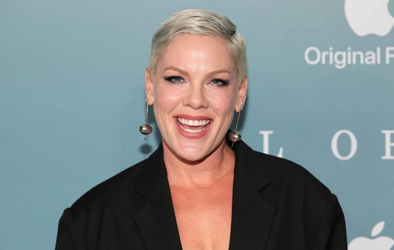 Pink undergoes neck surgery: “Rock ‘n’ roll is a contact sport”