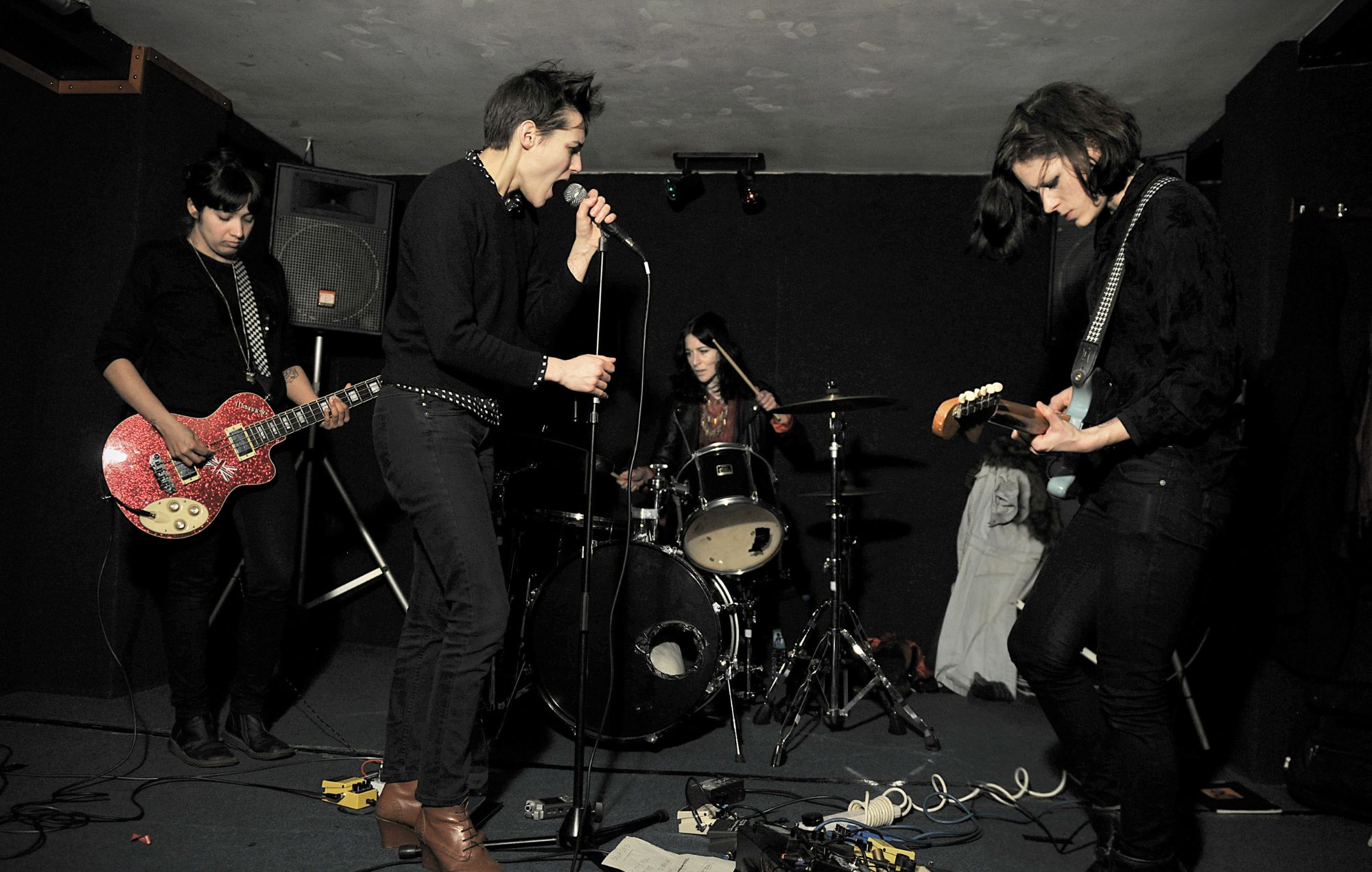 Savages celebrate 10 years of ‘Adore Life’ with haunting cover of Black Sabbath’s ‘Paranoid’ and unreleased ‘Prayer’