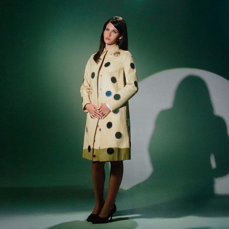 Sienna Spiro Releases Video For Breakout Hit ‘Die On This Hill’