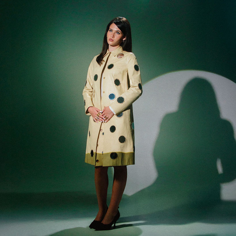 Sienna Spiro Releases Video For Breakout Hit ‘Die On This Hill’