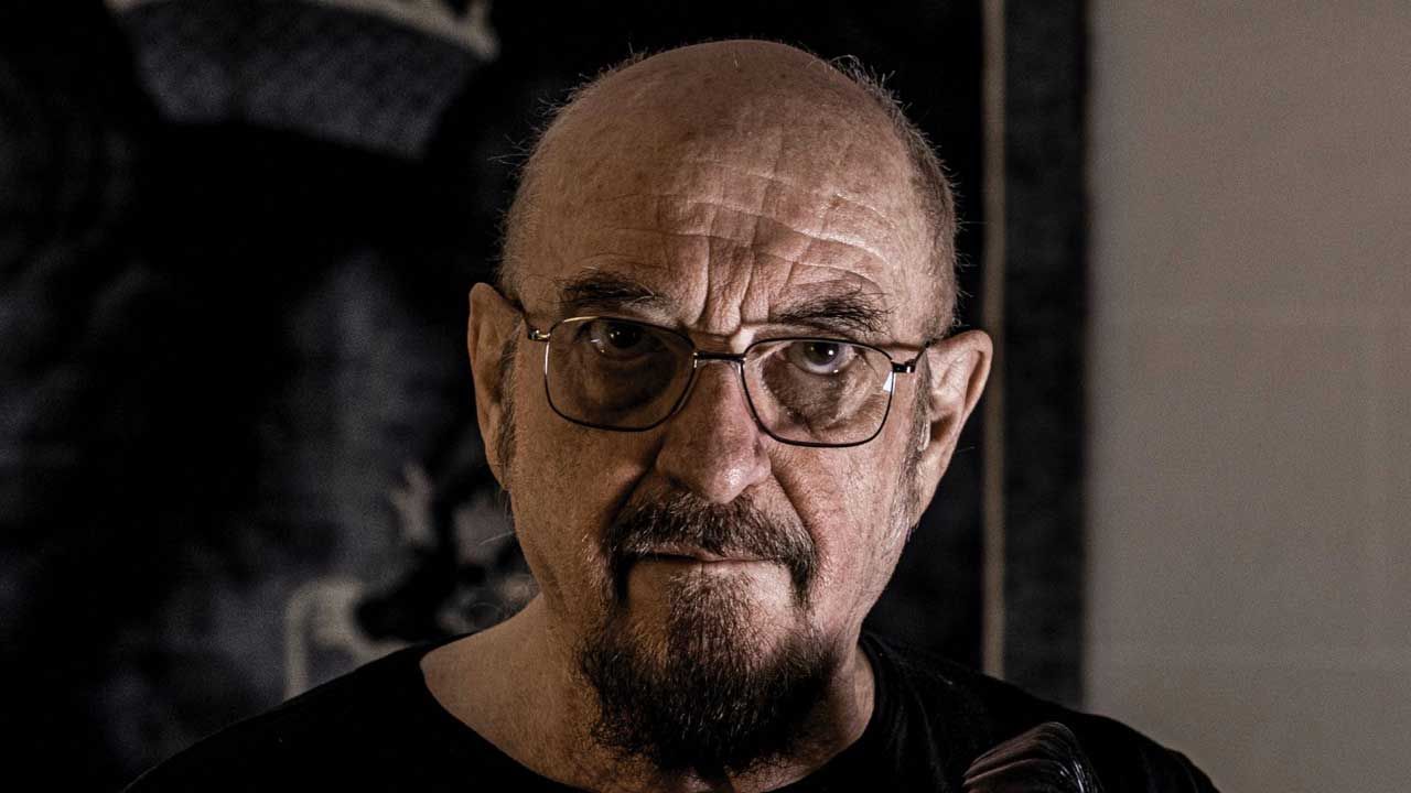 “If you have a sixteen-bar guitar solo, please don’t turn into Yngwie Malmsteen or Joe Satriani”: Ian Anderson on Jethro Tull, the right kind of guitarist, and forgetting what he’s done