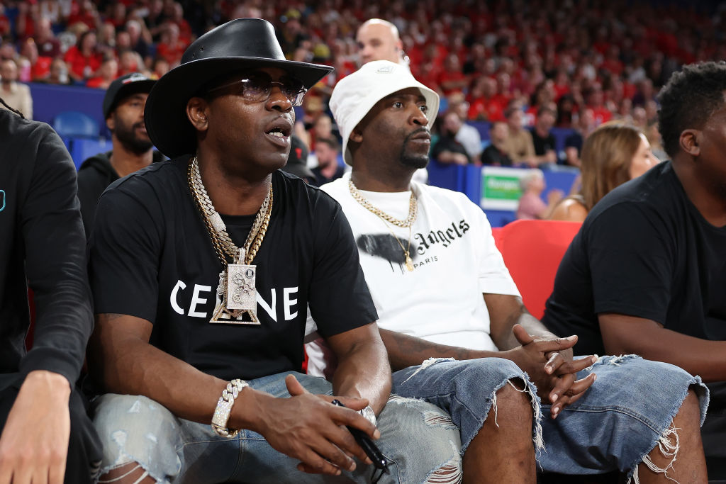 Uncle Murda & Tony Yayo Get Into It With Ja Rule On A Plane