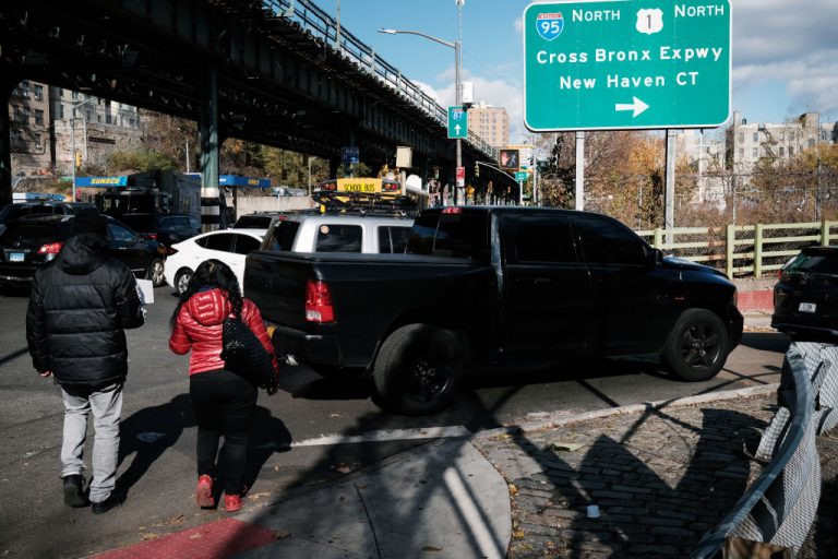 Bronx Mall Madness: Hundreds Of Teens Rush Stores And Things Got Ugly