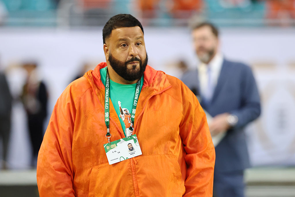 DJ Khaled Flexes Weight Loss In New Video: “You See My Neck Now”