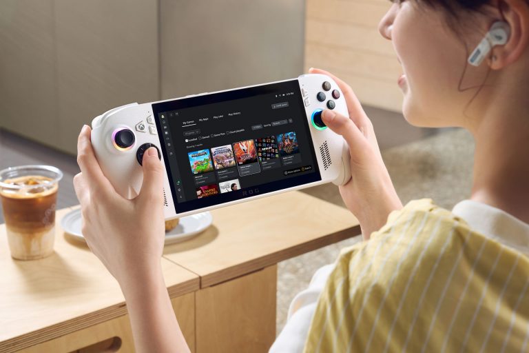 Video games are losing the “attention war” to TikTok and porn, say industry experts