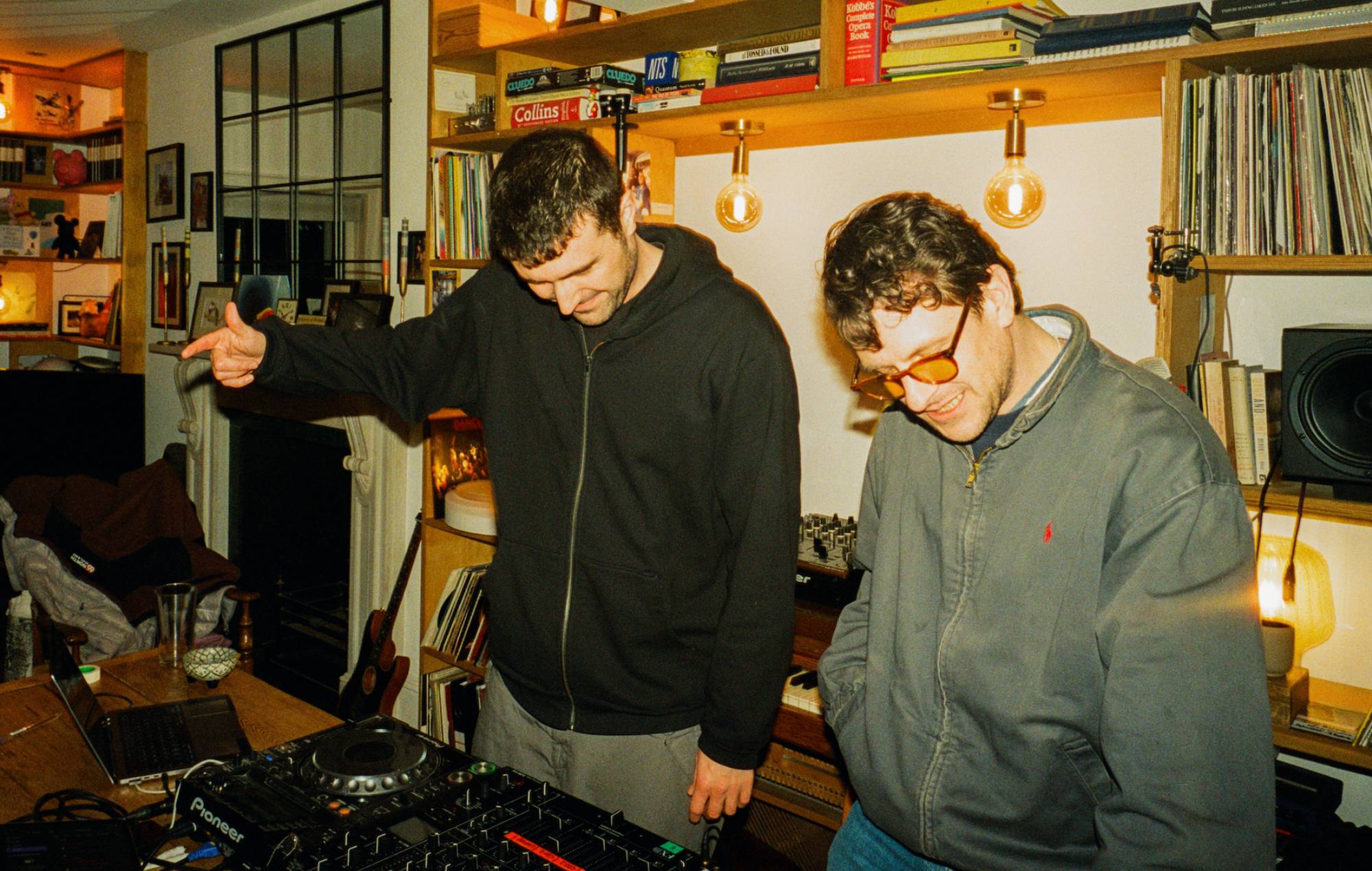 Fred again.. and Jamie T team up for euphoric collab single ‘Lights Burn Dimmer’