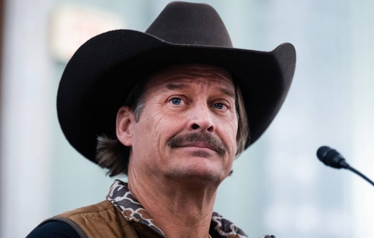 Kid Rock says God will “cut down” journalists from the “fake liberal media” for reporting on his $5,000 tour tickets