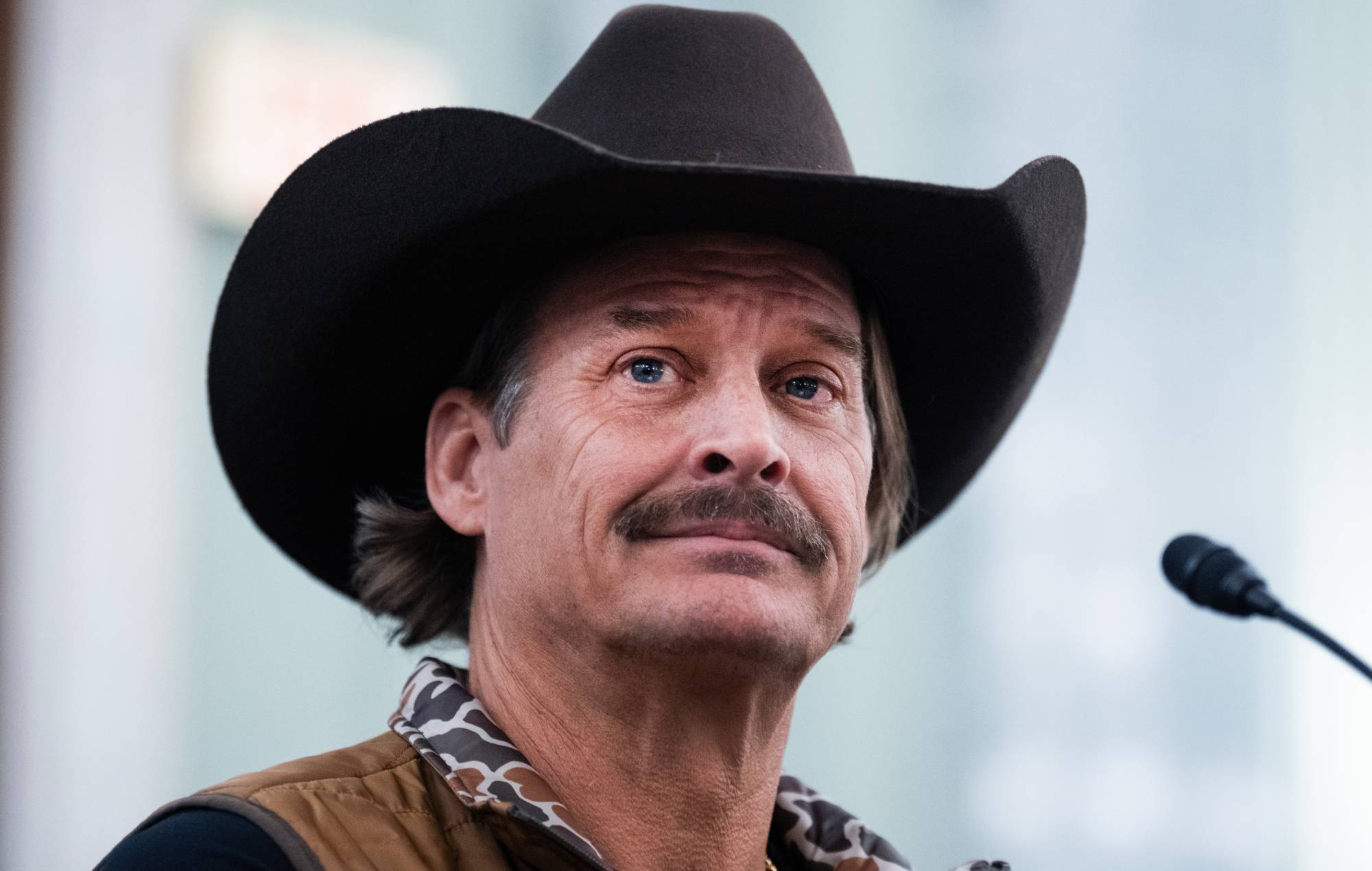 Kid Rock says God will “cut down” journalists from the “fake liberal media” for reporting on his $5,000 tour tickets