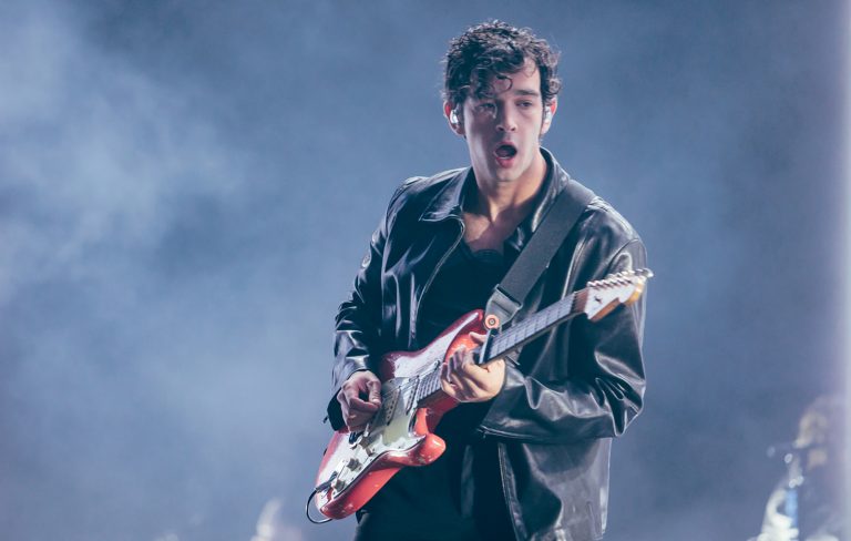 The 1975’s Matty Healy goes viral for gifting TV to Uber driver and rescuing motorist with dead battery