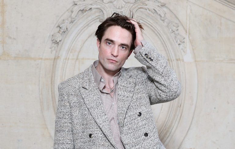 Robert Pattinson’s therapist once asked him if he was on drugs because they “couldn’t understand him”