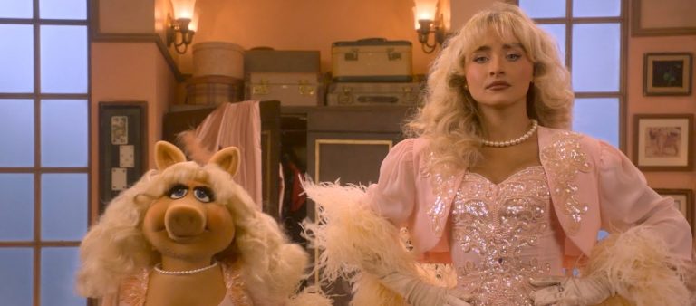 Miss Piggy Insists There’s No Beef With ‘Muppet Show’ Co-Star Sabrina Carpenter After Getting ‘Arrested’ At Her Concert