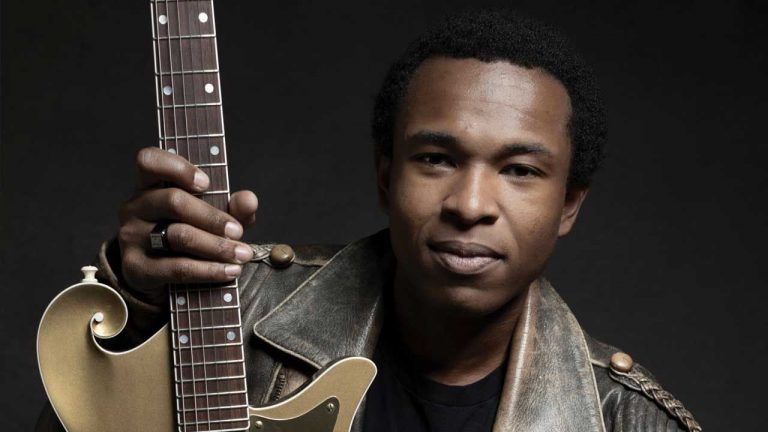 “When people hear my versions of pop songs, they’re shocked. They never expect to hear Adele sound like that.” Meet Solomon Hicks, the New York guitarist bringing the blues to a new audience