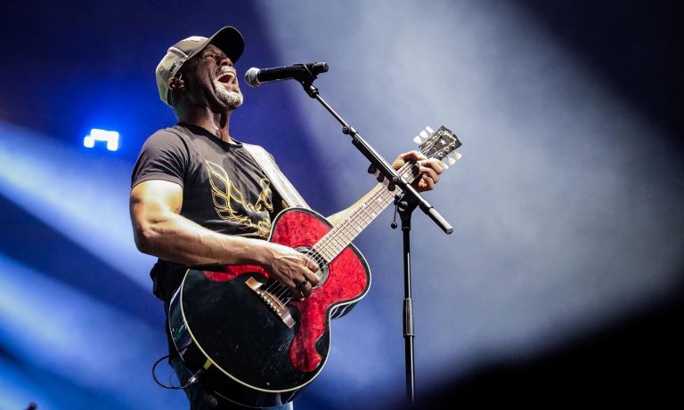 Darius Rucker Readies 20-City ‘Song Of Summer’ Tour