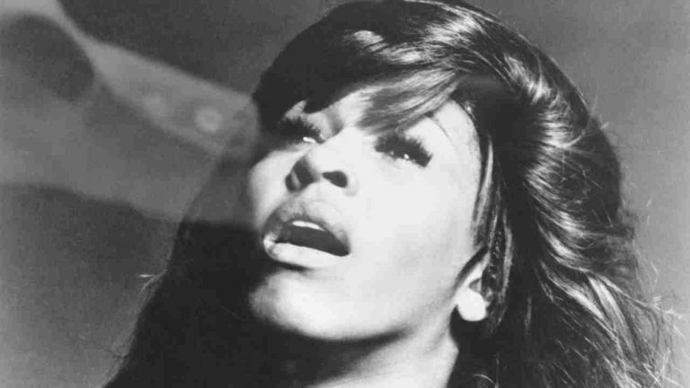 “All of a sudden there were guns under the control board. It was like living in hell’s domain”: How a 60s R&B queen fought through personal darkness to make one of the greatest rock’n’roll singles of the 1970s