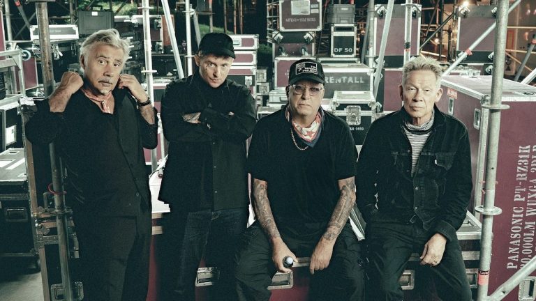 “If it ain’t fun, I ain’t doing it. I’m too old for bulls**t.” Sex Pistols featuring Frank Carter announce Anarchy In The UK tour