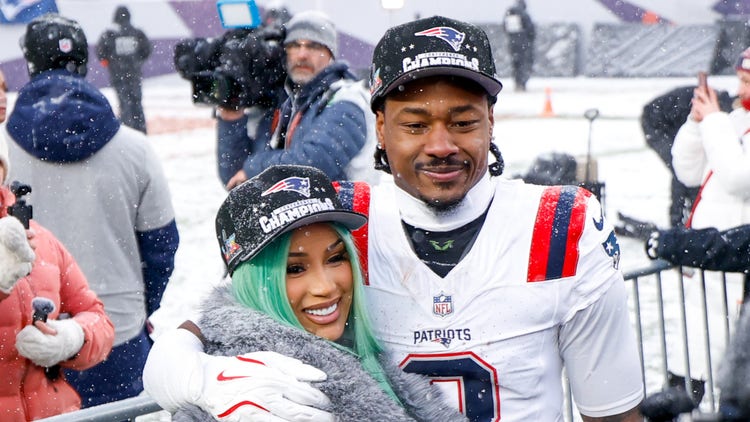 Stefon Diggs Says Cardi B Proposal Is “On The Agenda,” Jokes He Has To Get His Super Bowl Ring First