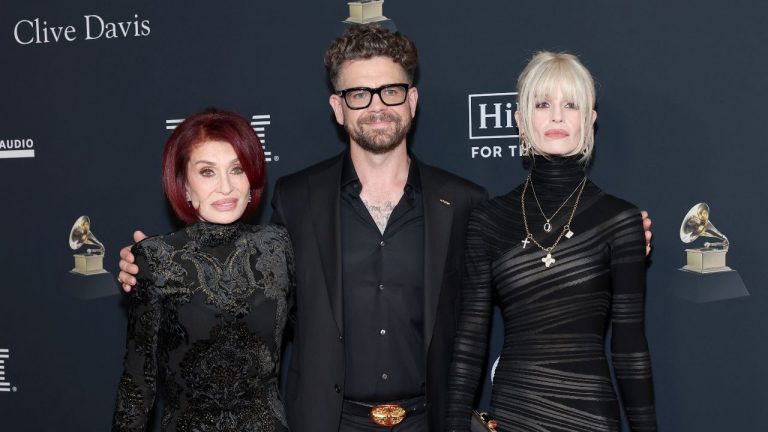 “We’ve experienced the biggest loss we will ever go through.” Kelly Osbourne reveals why the Osbourne family are “closer than ever” following Ozzy’s death – and has an emotional reaction to the epic Grammys tribute starring Post Malone and Slash