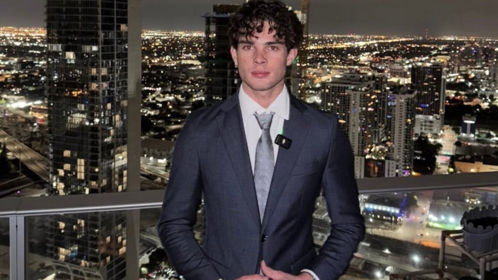 ‘Looksmaxxing’ Streamer Clavicular Arrested For Battery