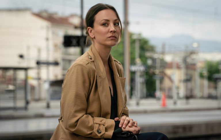 Kaley Cuoco keen on playing Dolly Parton in potential biopic