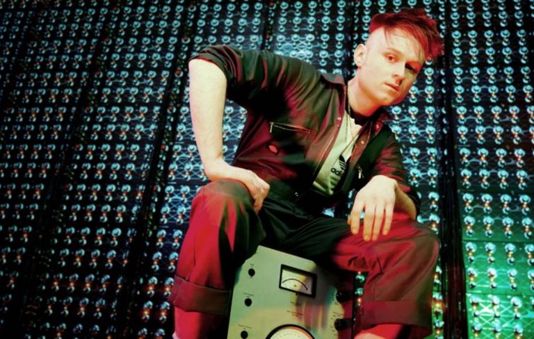 Look Mum No Computer unveils UK Eurovision 2026 song ‘Eins, Zwei, Drei’