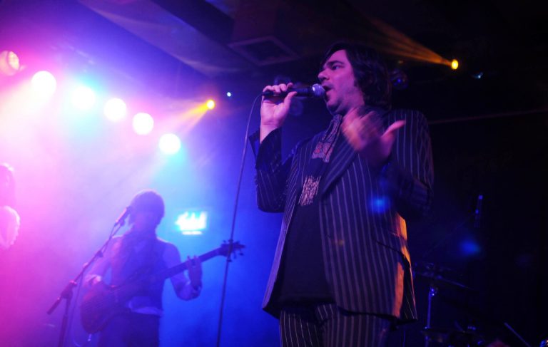 Matt Berry tells Oscar attendees their “whole life is a lie” in hilarious pre-show segment