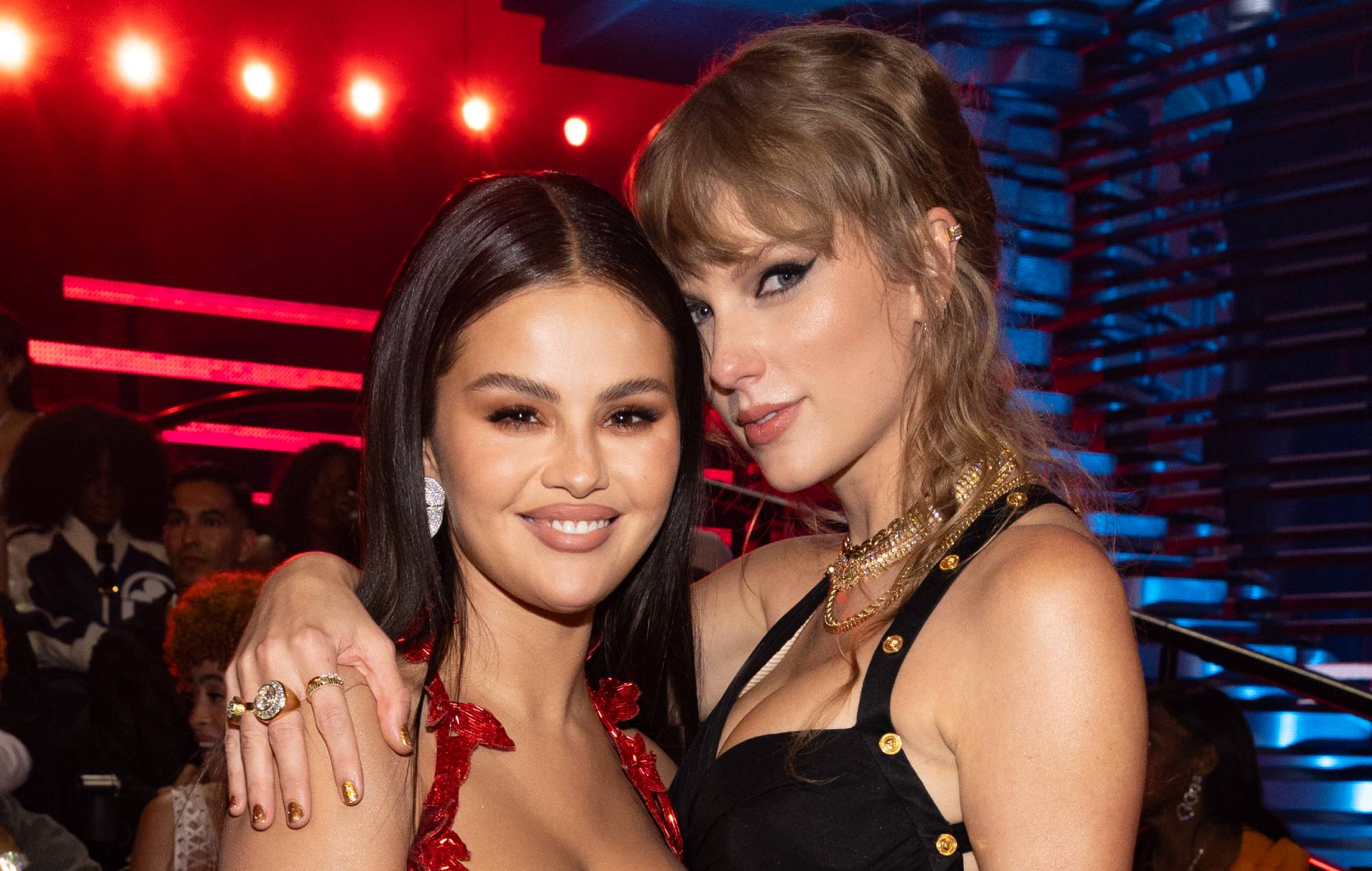 Selena Gomez confirms fan theory that Taylor Swift’s ‘Dorothea’ is about her