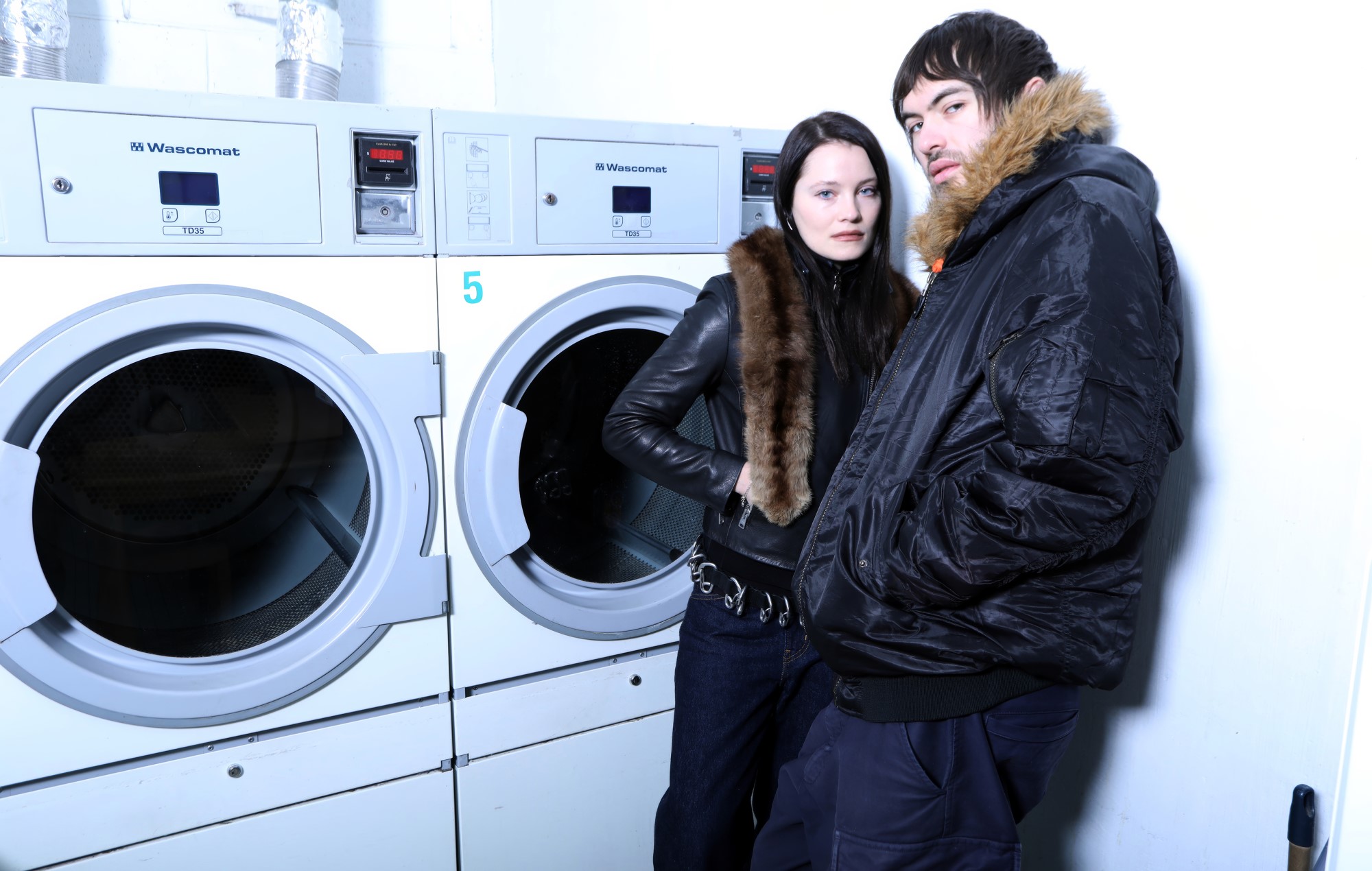 Fcukers – ‘Ö’ review: indie sleaze revivalists serve up kaleidoscopic floorfillers