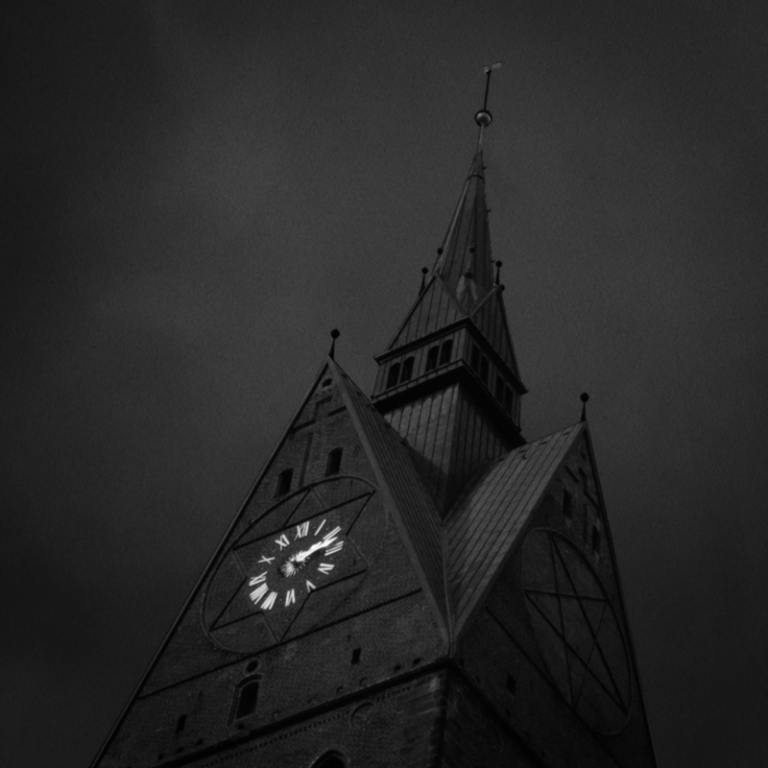 The Wrong Road to Salvation— German Post-Punk Artist fremder Haunts a Cathedral in Video for “Geisterfahrer”