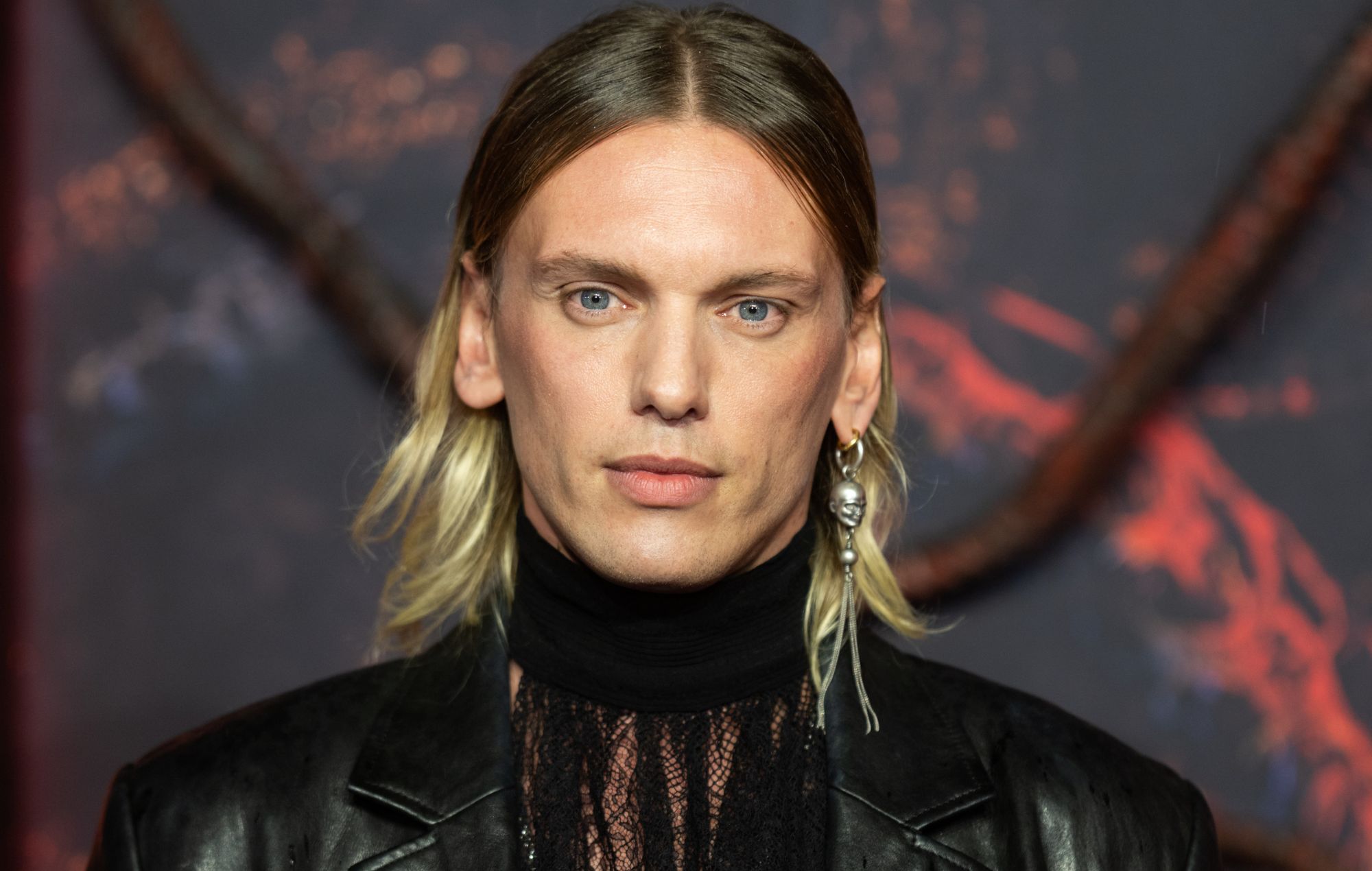 ‘Stranger Things’ star Jamie Campbell Bower shares dramatic new single ‘Waiting For Your Love’