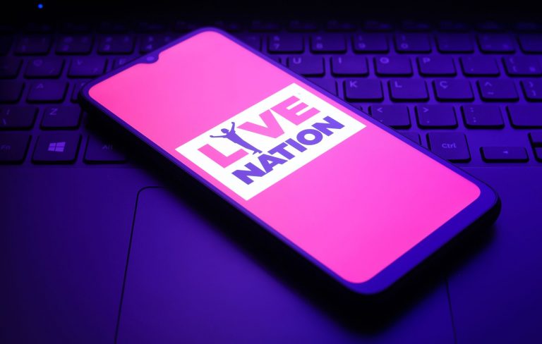 Messages show Live Nation staff bragging about “robbing” ticketbuyers and saying “these people are so stupid”
