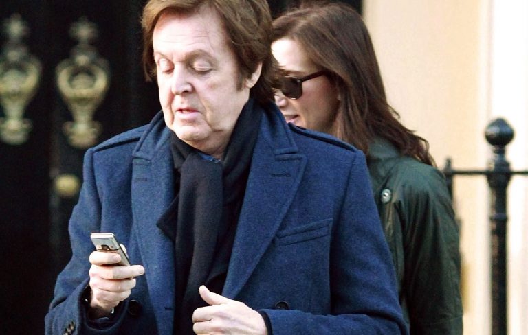 Paul McCartney temporarily banned from Reddit for posting photos from his own concert