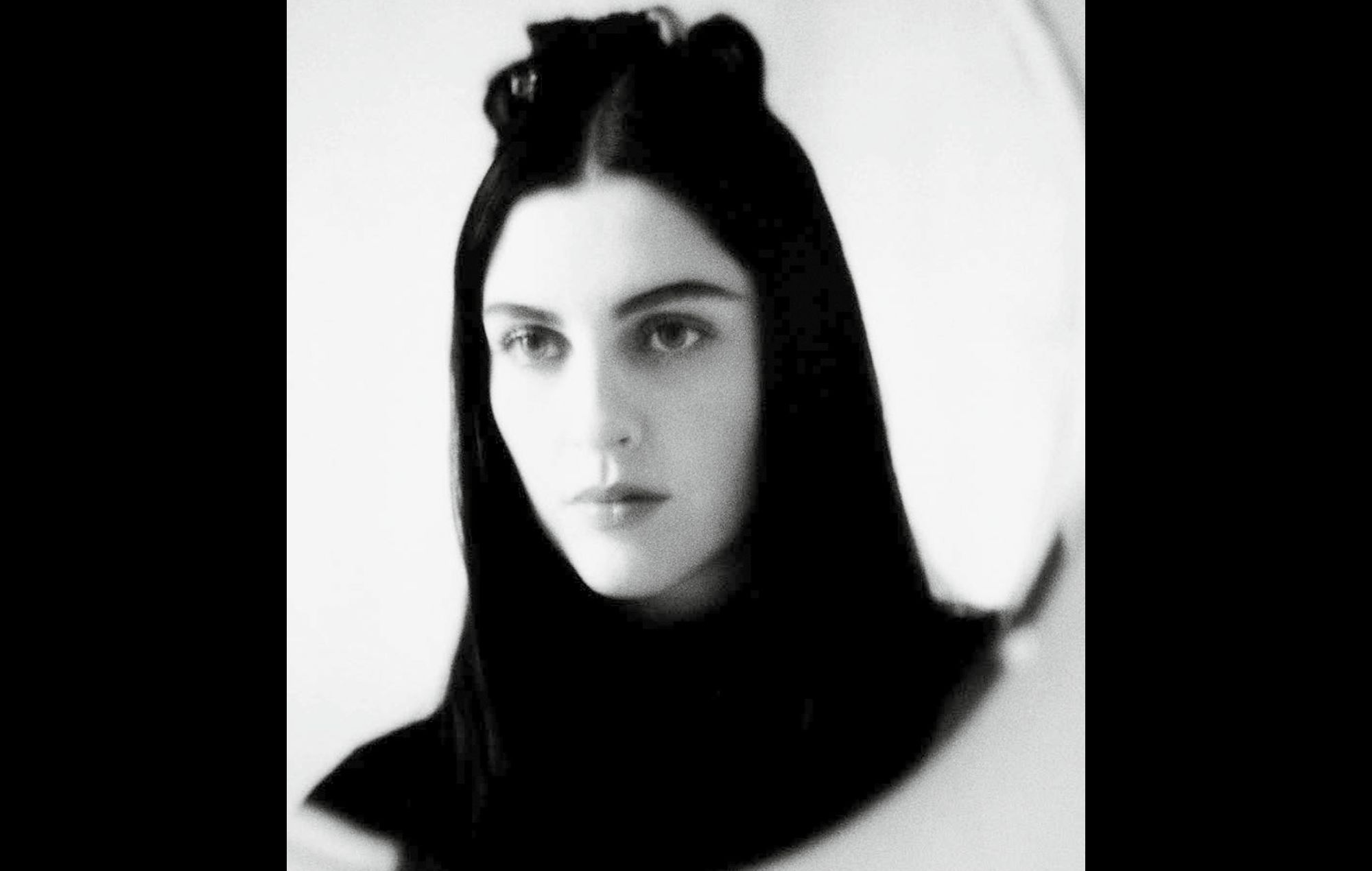 New book to present “a lyrical portrait of Susie Cave” with words by Nick Cave and photos by Dominique Issermann