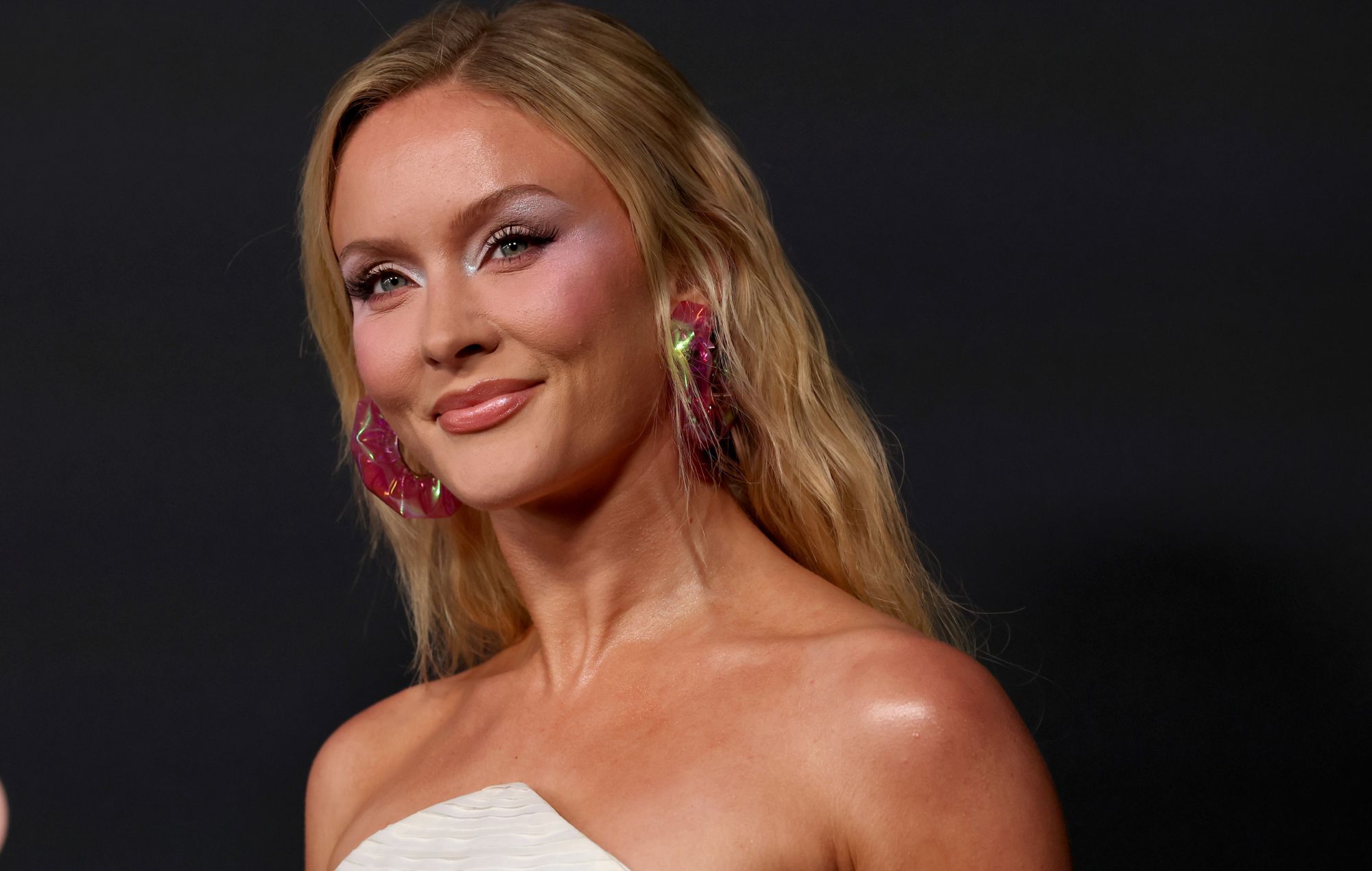 Zara Larsson responds to critics of her abortion joke