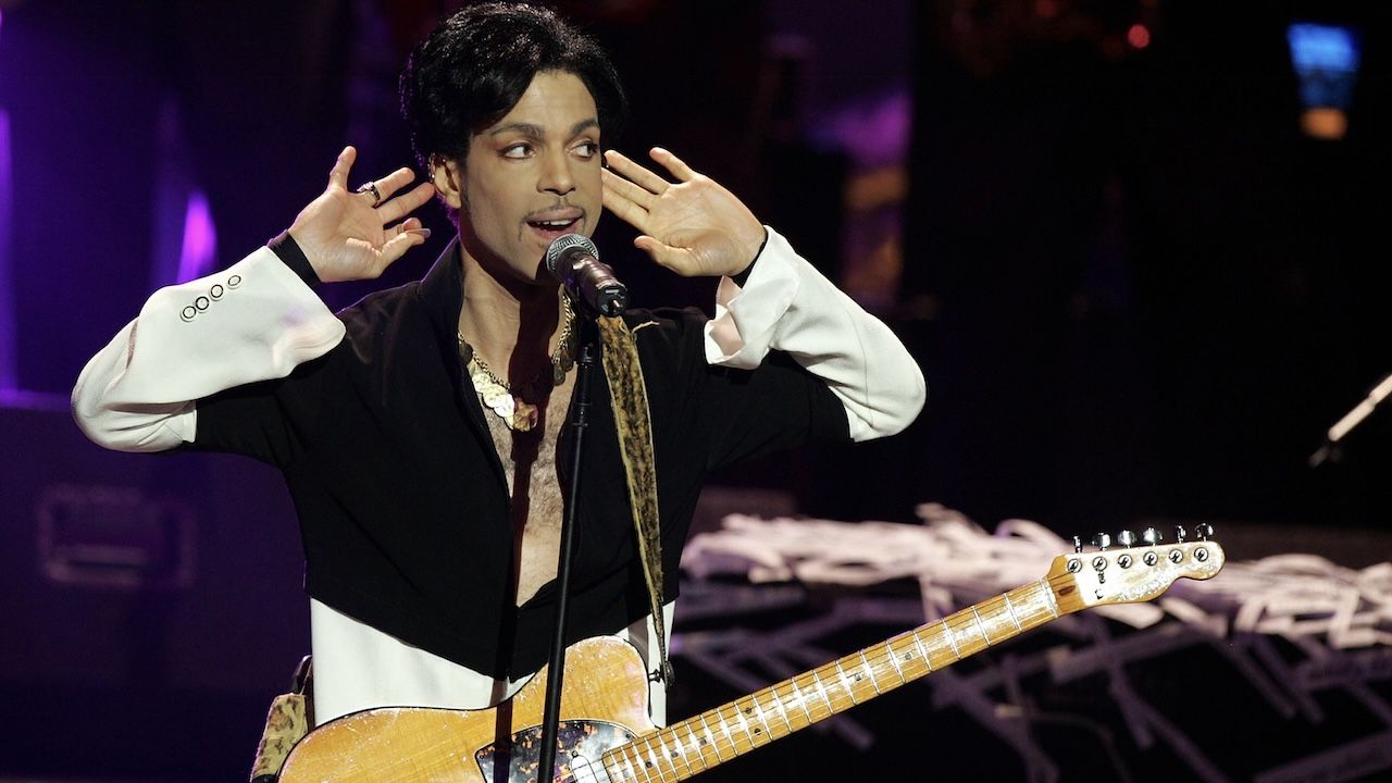 “We will miss you Prince!” As the 10th anniversary of his death nears, watch Bruce Springsteen, David Gilmour, Pearl Jam, Lenny Kravitz, Chris Cornell pay tribute to the legend that was Prince