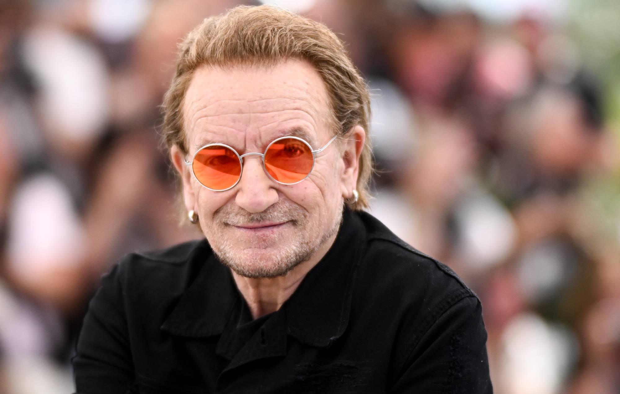 Bono says U2 are “still working towards a noisy, messy, ‘unreasonably colour xerox’ album to play LIVE”