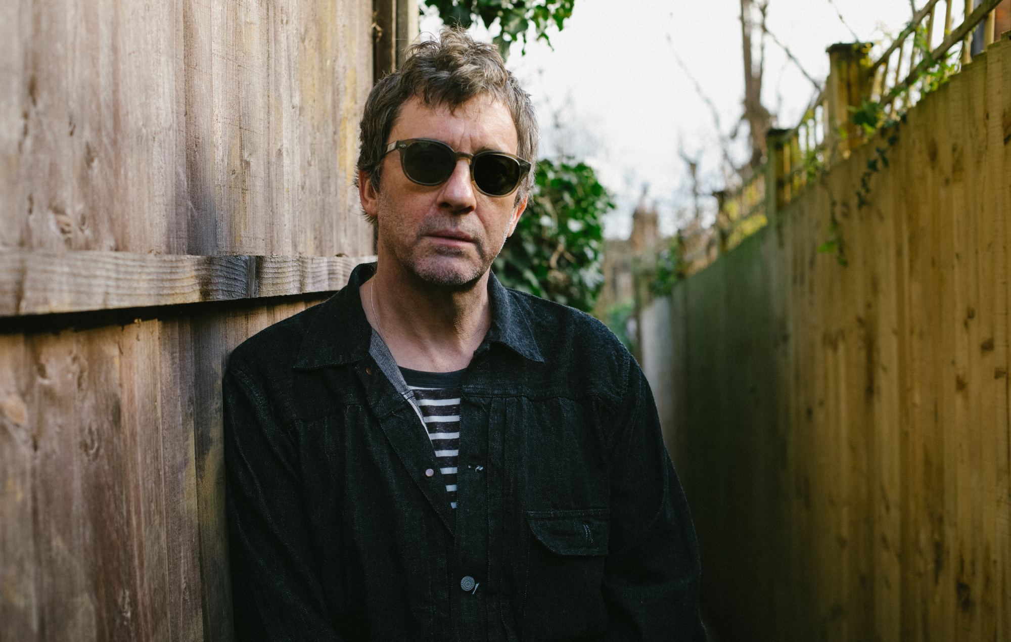 Graham Coxon to release never-heard-before 2011 album ‘Castle Park’ as he reissues solo catalogue