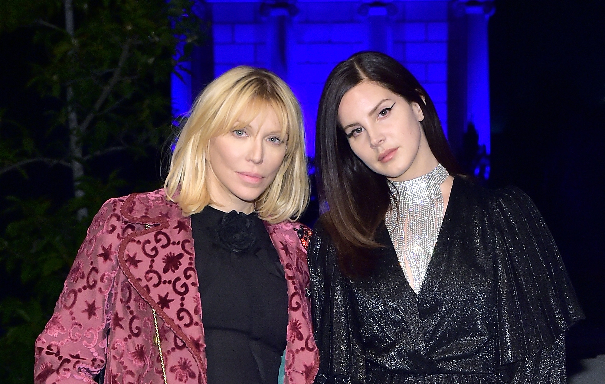 Courtney Love praises “really good friend” Lana Del Rey, who let her live in her house for a year “rent-free”