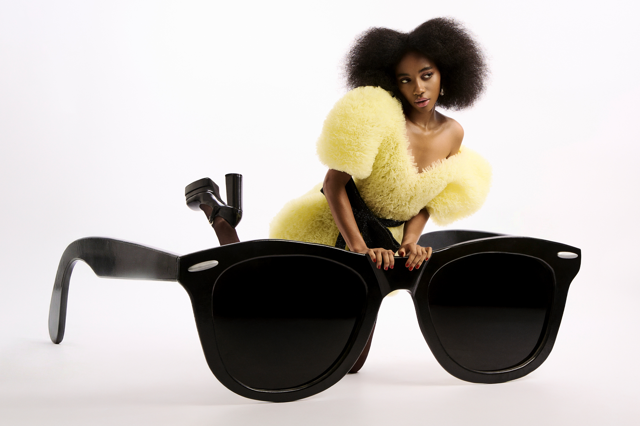 It’s feelings first in Flowerovlove’s pop fantasy: “I’ve always desired more. I’m a dreamer”