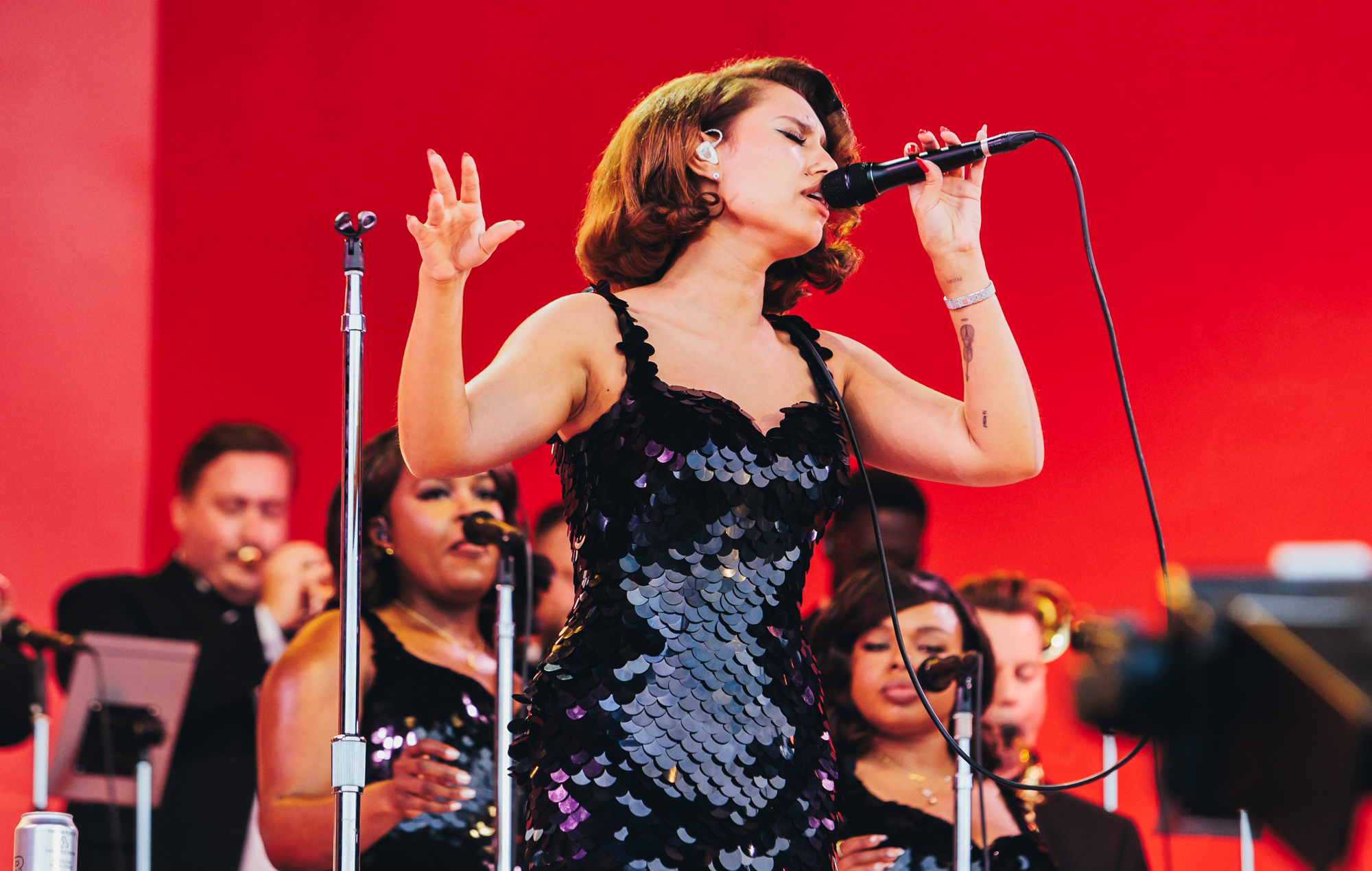 RAYE apologises to fans who bought her new album on vinyl as it’s not the final mix