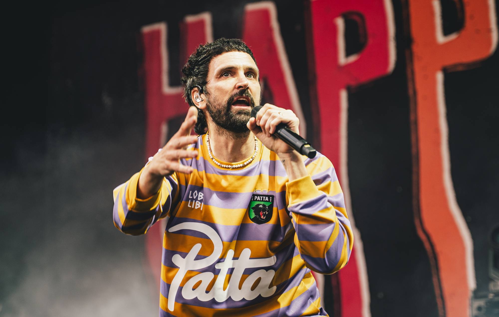 Watch Kasabian perform ‘Release the Pressure’ and ‘Great Pretender’ on ‘SNL UK’