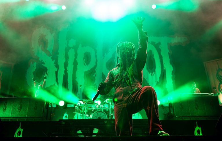 Slipknot fans react after receiving ‘Look Outside Your Window’ early ahead of Record Store Day – comparing it to Radiohead and Pink Floyd