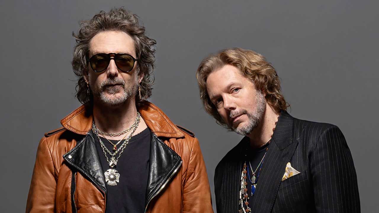 “You make one record, and now you have your own fried chicken restaurant and your own hovercraft company!” The Black Crowes reflect on success and longevity, and answer the question: Why do they still bother making albums?