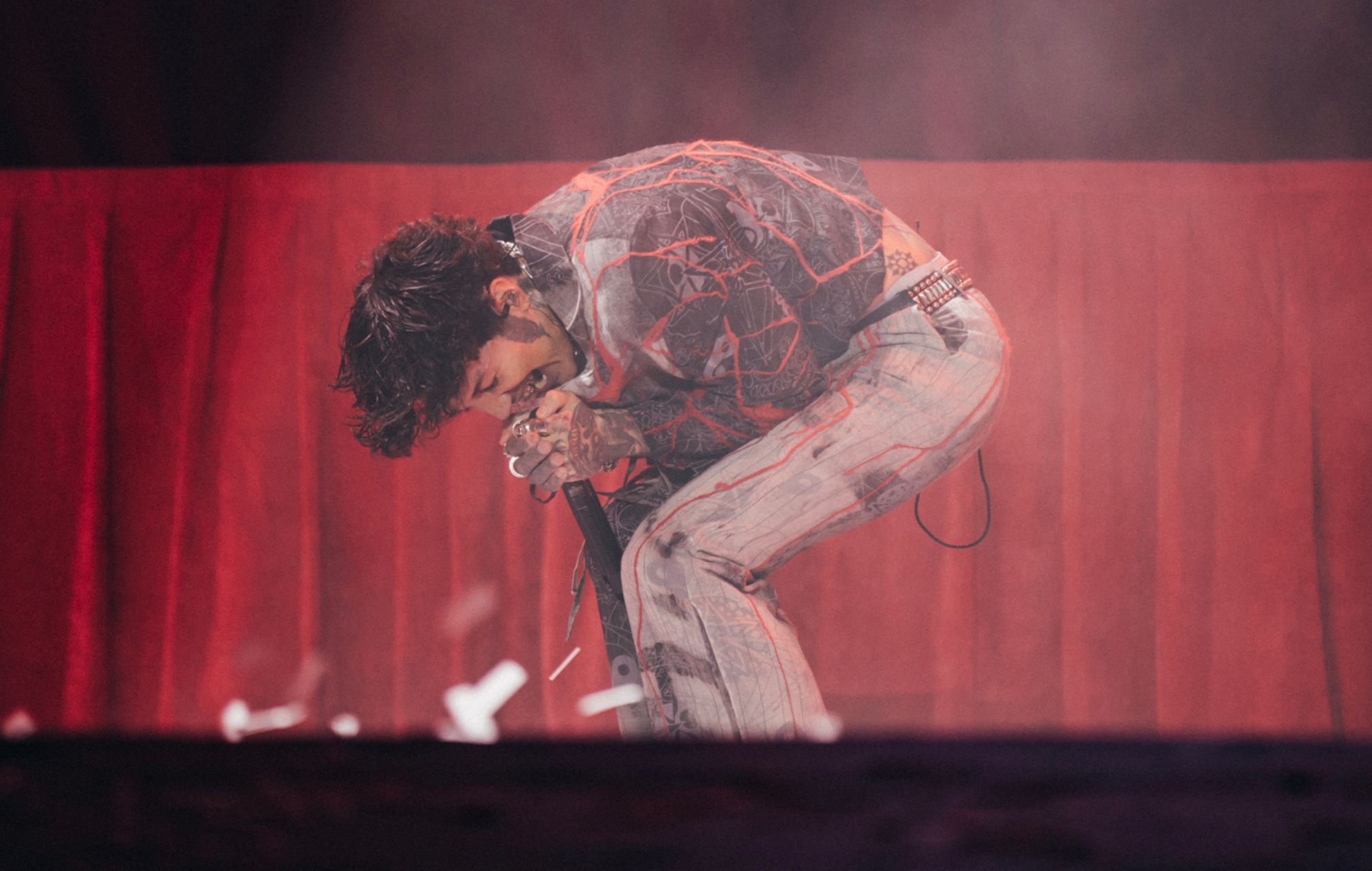 Watch Bring Me The Horizon’s Oli Sykes go back to deathcore screaming for ‘Count Your Blessings’ re-recording: “Took me a minute to work out how to do some of this shit again”