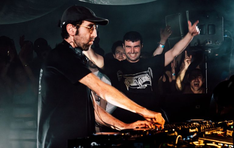 Fred Again.. B2B with Thomas Bangalter DJ mix from Alexandra Palace audio now available on Apple Music