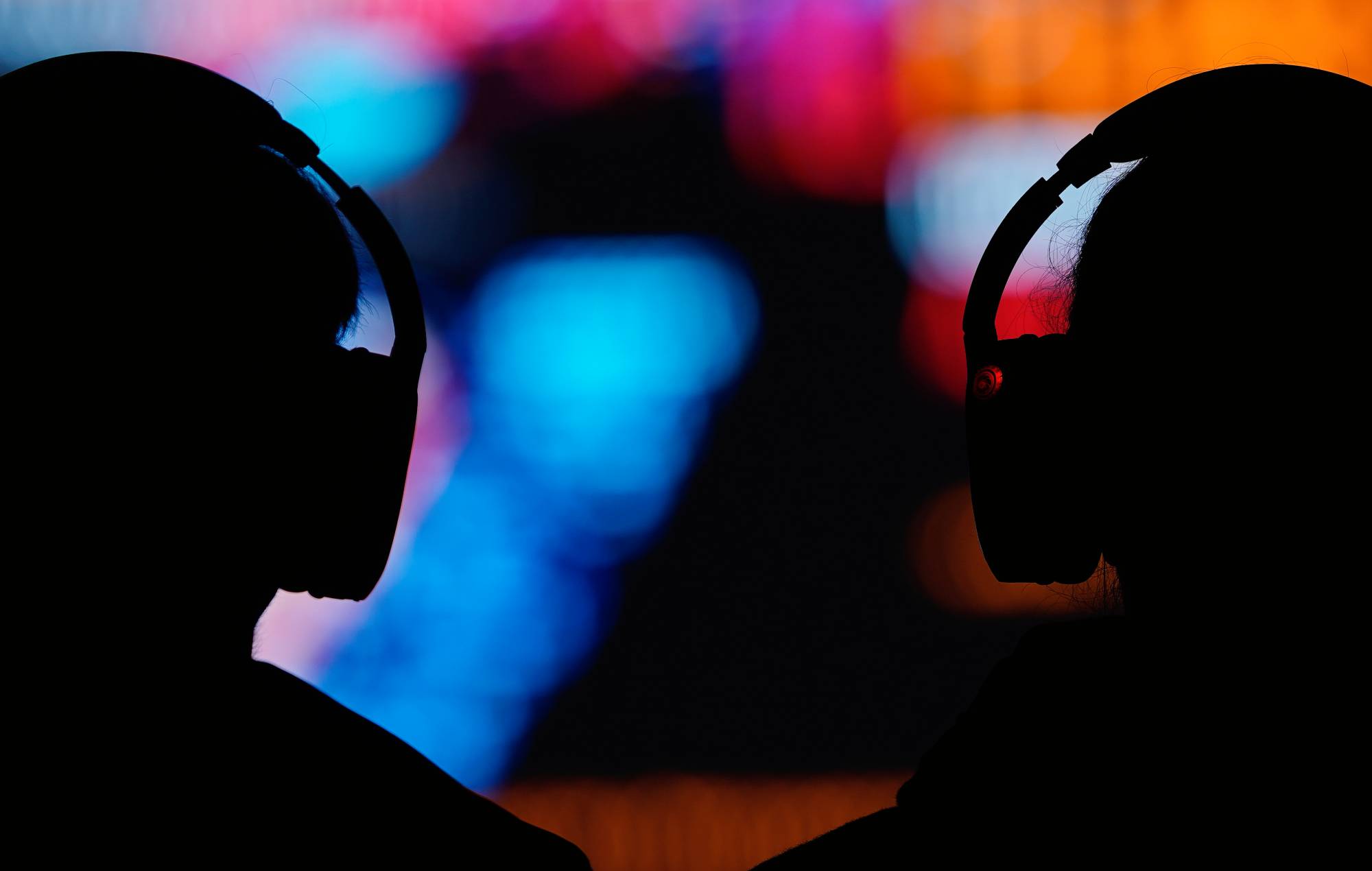 Harmful hormone-disrupting chemicals found in over 81 headphone brand models