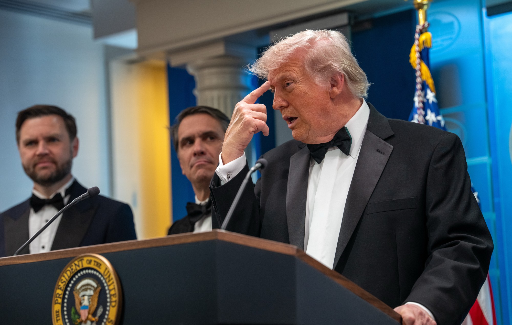 Trump unhurt after shooting at White House Correspondents Dinner, “lone wolf” suspect in custody