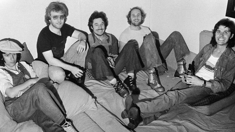 “I’ve often wondered if other people knew what I was talking about!” This is why Roger Chapman sings about his shoe in Family classic Burlesque