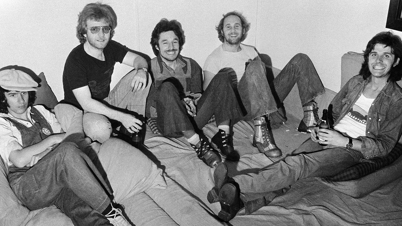 “I’ve often wondered if other people knew what I was talking about!” This is why Roger Chapman sings about his shoe in Family classic Burlesque