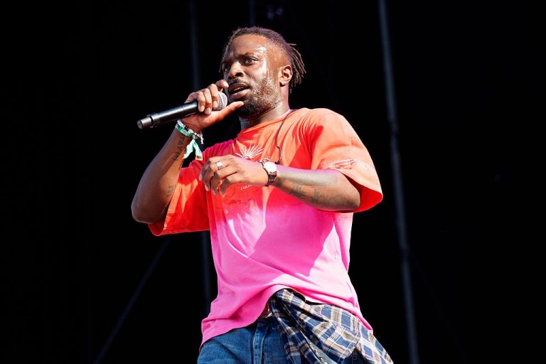 10 Takeaways From Isaiah Rashad’s ’IT’S BEEN AWFUL’ Album